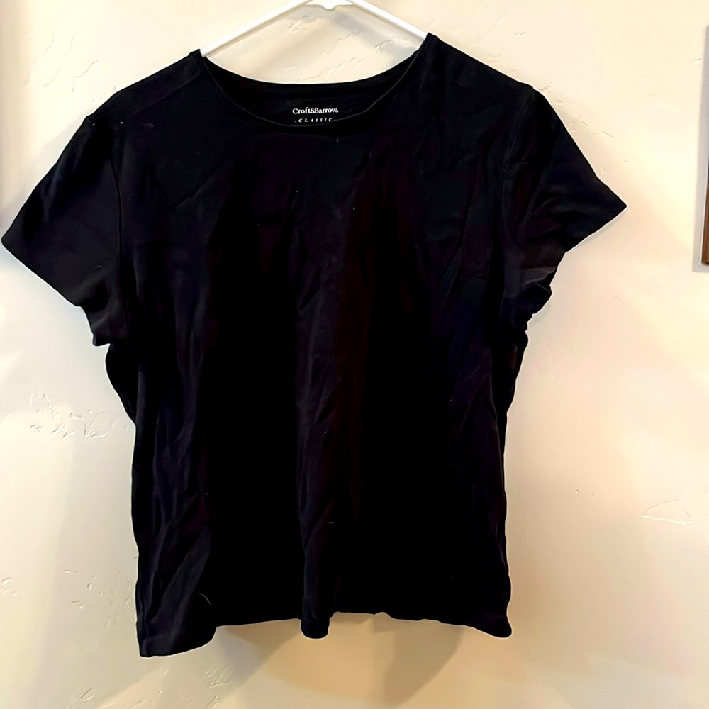 Croft&Barrow Classic Black Tee